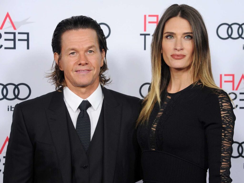 Mark Wahlberg with wife