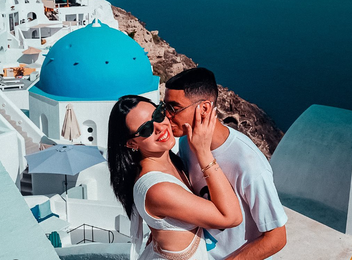 Miguel Almiron with wife